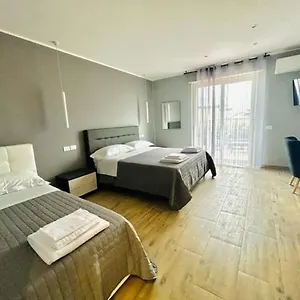 Bed and breakfast Aqua - And, Milazzo